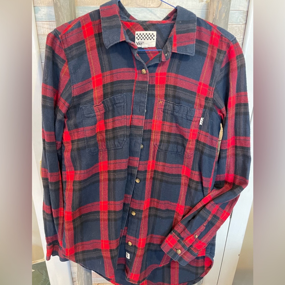 Vans sz 12-14 100% cotton flannel navy & red button down shirt
